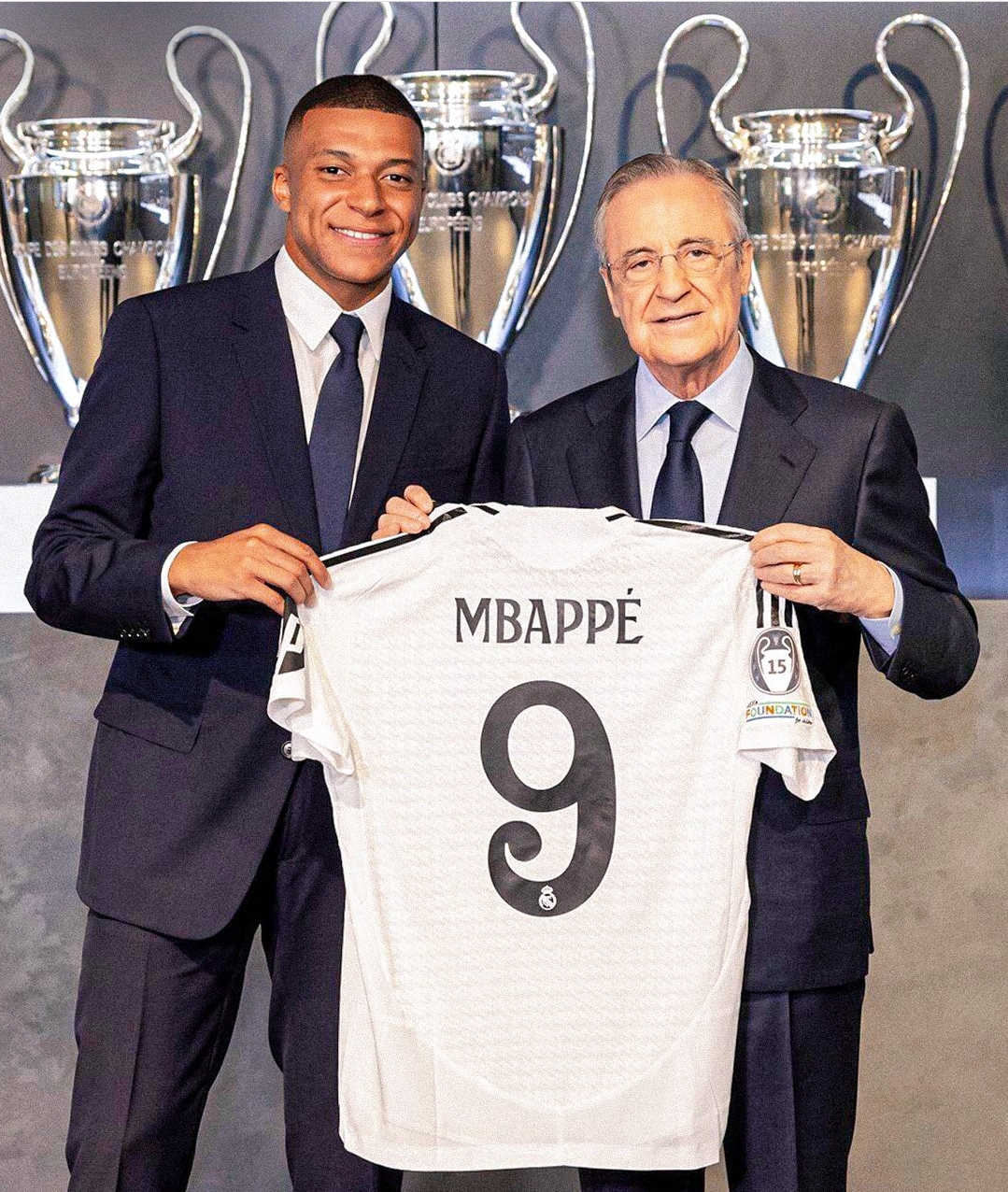 欧冠今晚走向成谜；丹佛掘金强势反弹；话题不断；赛季目标并未改变的简单介绍