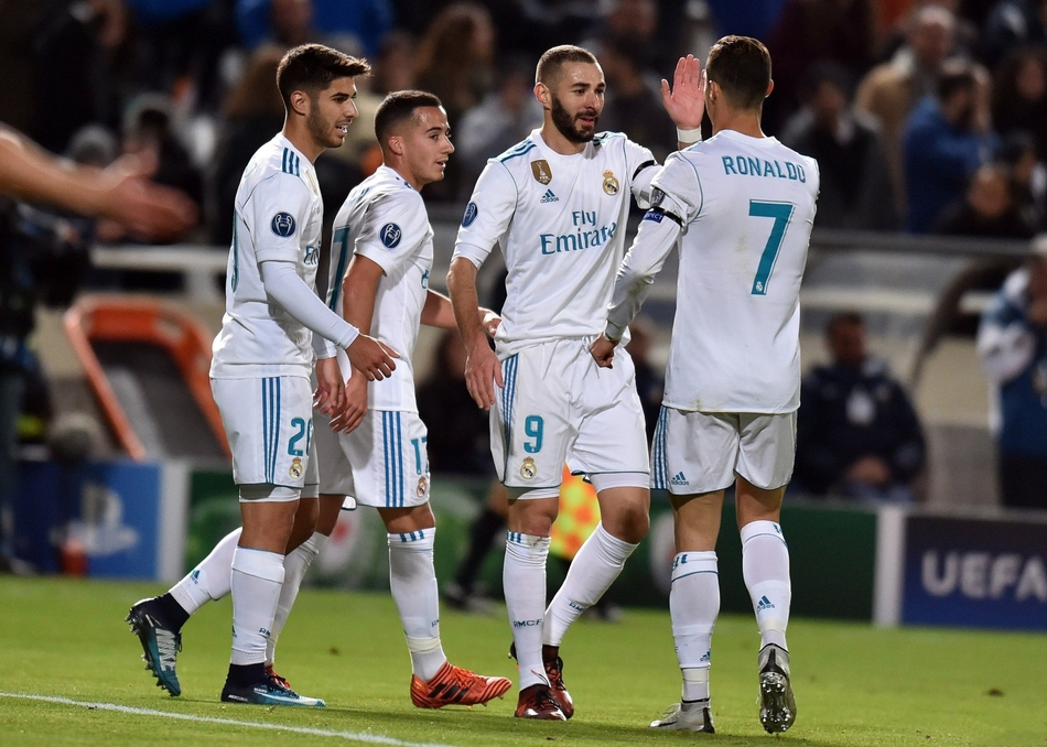 欧冠今晚走向成谜；丹佛掘金强势反弹；话题不断；赛季目标并未改变的简单介绍