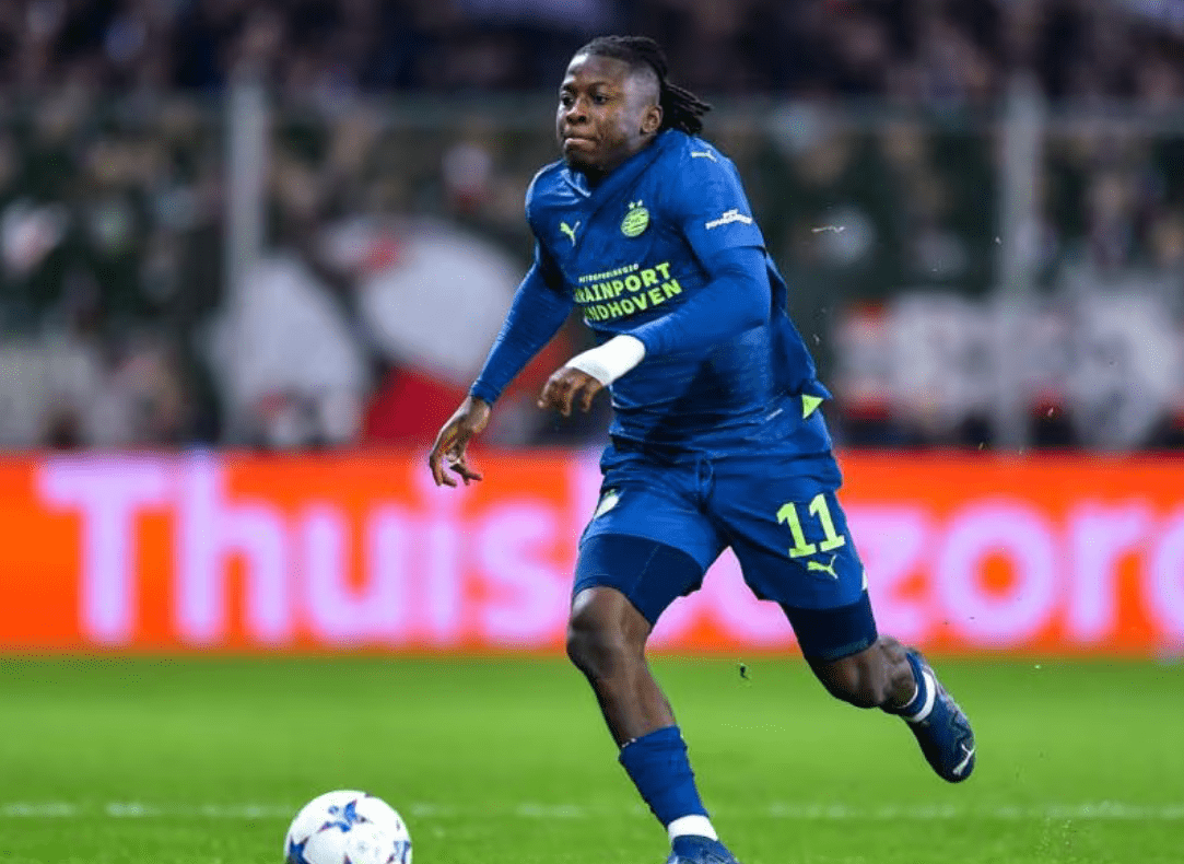 包含集结日纽约尼克斯扳平良机：荷甲节点到来，气氛紧张，控场能力受关注的词条